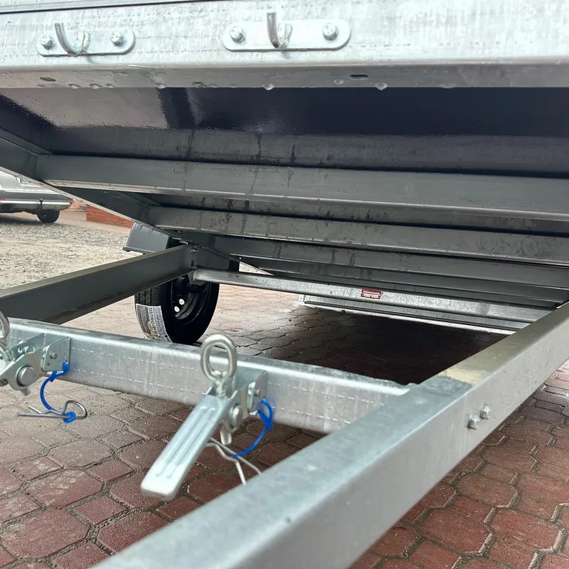 Przyczepka Samochodowa ZASŁAW 300SU Uchylna skrzynia 300x150